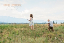 Beautiful Family photoshoot overlooking the Needles mountains, Durango, CO.